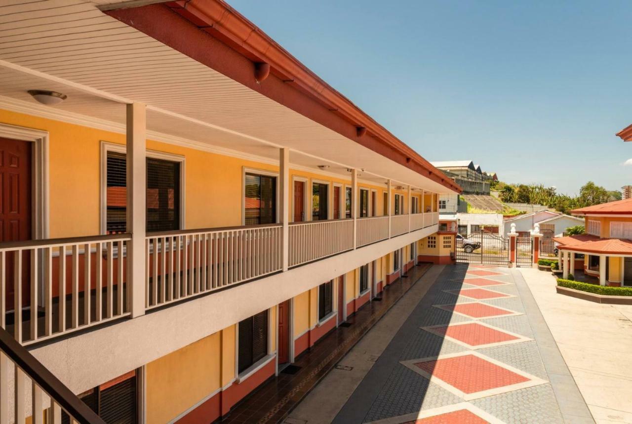 Prado Inn&Suites San Jose (San Jose) Exterior foto