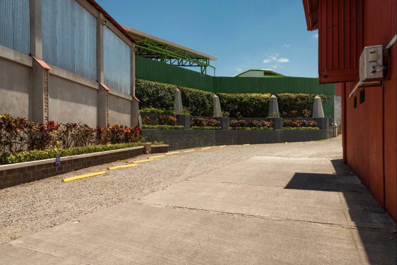 Prado Inn&Suites San Jose (San Jose) Exterior foto